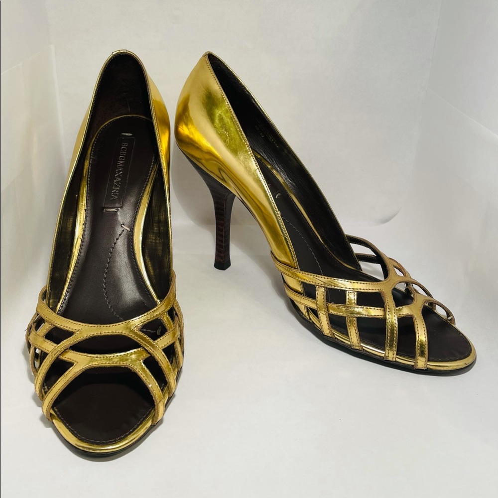 BCBG Ma-Kacie Gold Heels